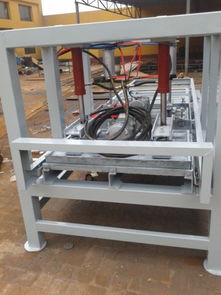 鐵皮電動壓邊機 高效加工與清苑縣鑫業模具加工廠的高清實拍解析